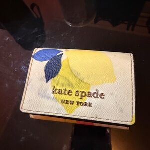 🍋 Kate Spade New York Lemon Print Small Wallet